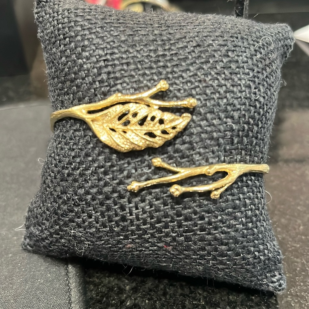 Gold leaf bracelet